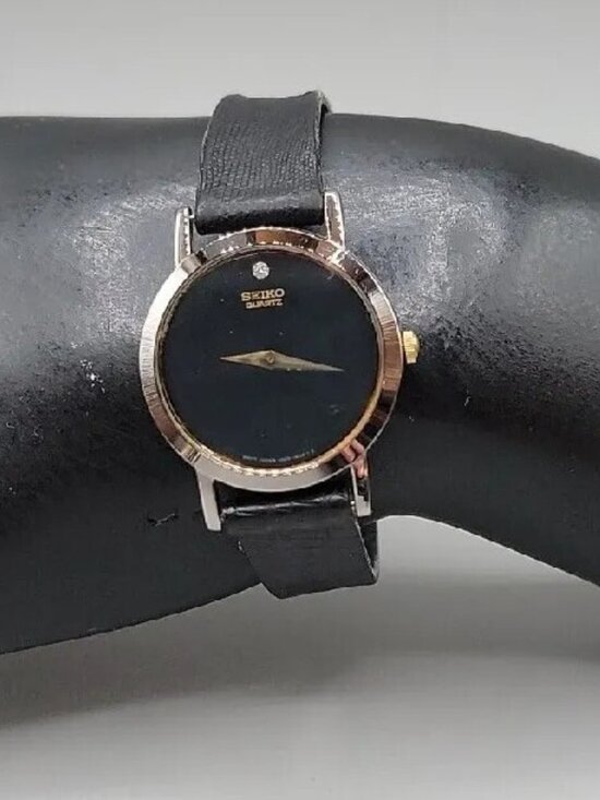 Seiko Accessories - Vintage Seiko 1N00-0C99 Ultra Slim Minimalist Watch Diamond Accent 26mm 7"